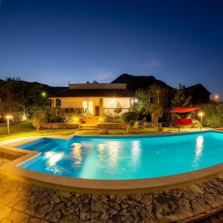 Villa Gana Buna Exterior foto